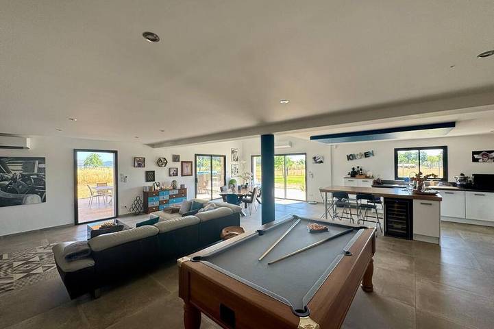 Villa pour 10 personnes, avec piscine - 1