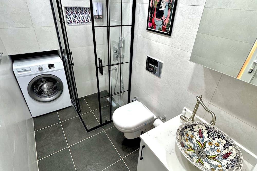 Entire apartment, 5-Min Walk to Göynük Beach • Mountain View Terrace Studio in Göynük, Kemer