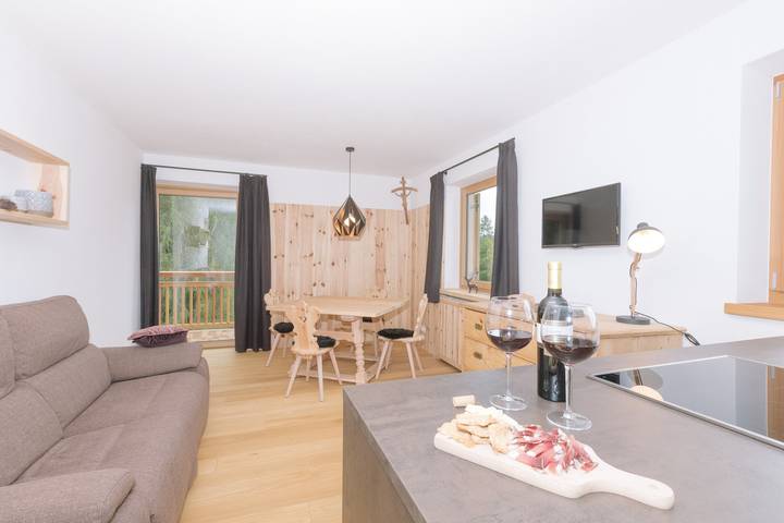 Entire apartment, Holiday Home “Berg Wieserhof” with Mountain View, Balcony and Shared Garden in Aldein, South Tyrol