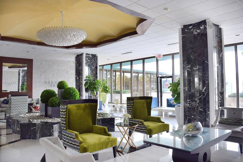 12 Gäste Suiten mit 4 Schlafzimmern (2) in Miami Beach, Florida