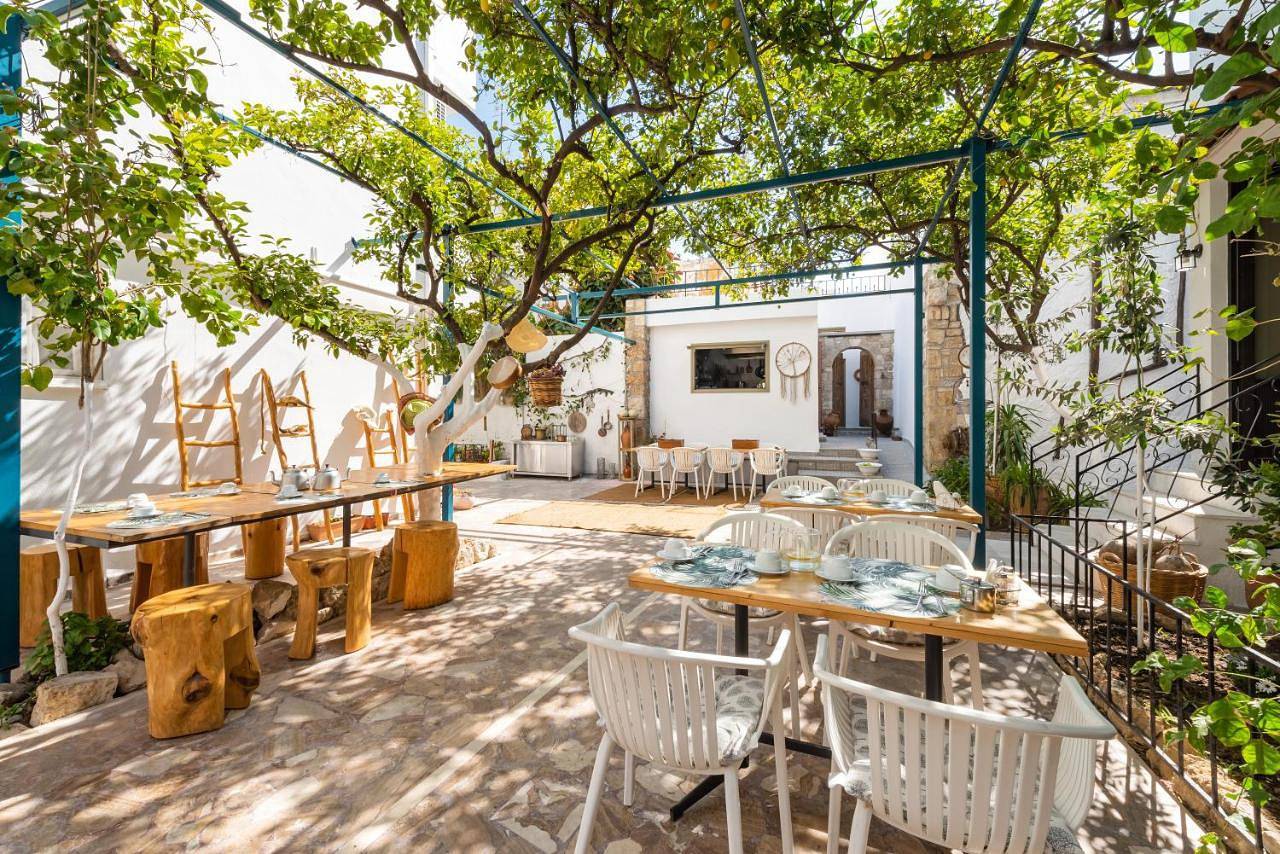 Lefka Hotel & Apartments in Ville de Rhodes, Rhodes