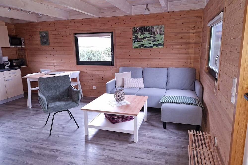 Haus 3 - Ferienhäuser Auszeit - am Großen Labussee in Zwenzow, Userin