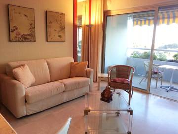 Gîte pour 2 personnes, avec terrasse à Villeneuve-Loubet