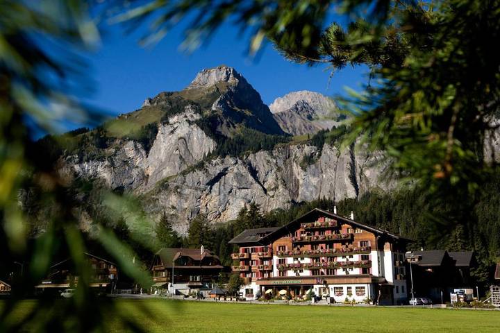 Hôtel pour 2 personnes, avec terrasse ainsi que vue et sauna, animaux acceptés