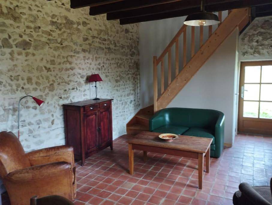 One-Bedroom House in Cesset, Allier