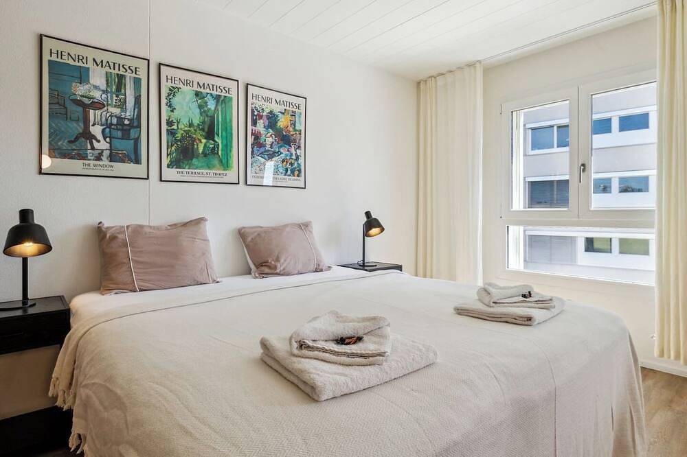 Entire apartment, Stilvolle Stadtwohnung an zentraler Lage! (402) in Zurich, Zurich Prealps