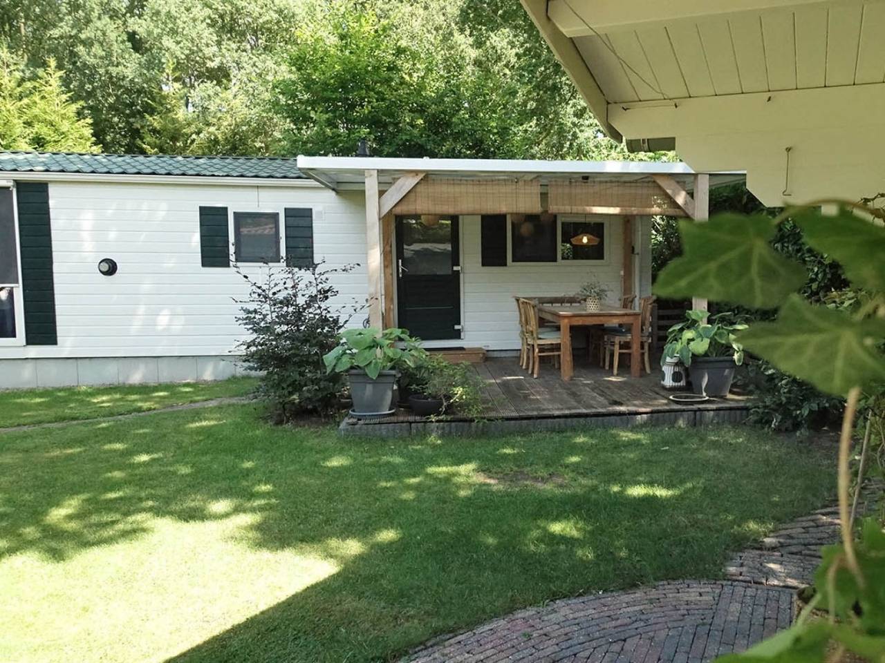 Charmantes chalet für 4 Personen mit privatem Garten in Rheezerveen in Hardenberg, Regio Zwolle