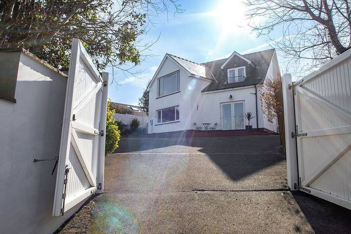 Holiday rental for 6 people, with balcony and garden in Aberporth