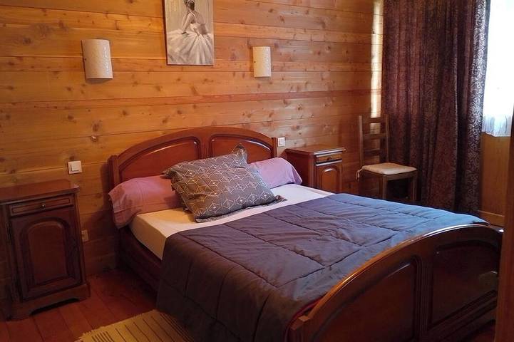 Chalet pour 8 personnes, avec jardin et terrasse dans le Cantal - 2