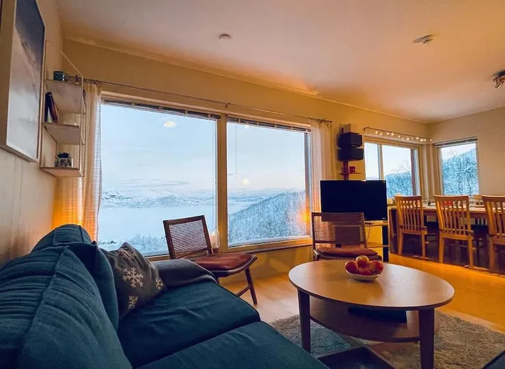 Ferienwohnung für 8 Personen, mit Ausblick und Seeblick sowie Sauna - 1