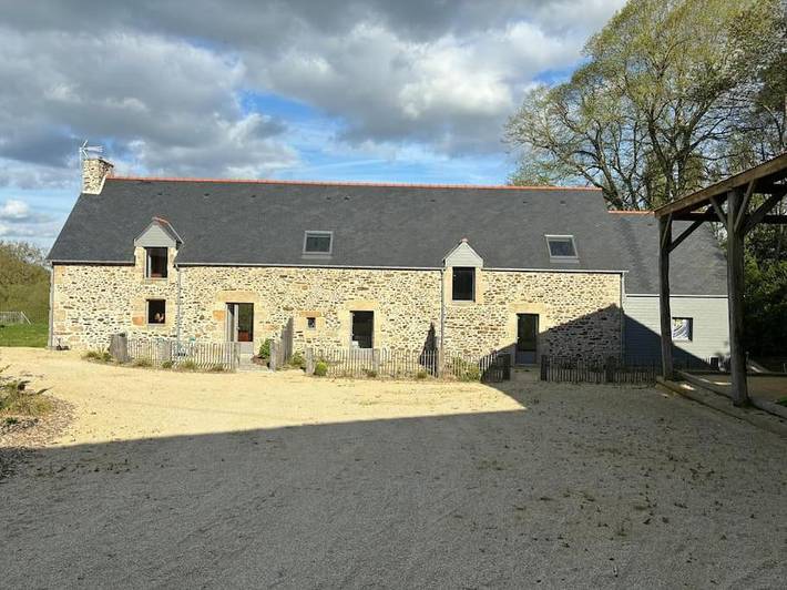 Location de vacances pour 2 personnes, avec jacuzzi et jardin à Corseul - 3