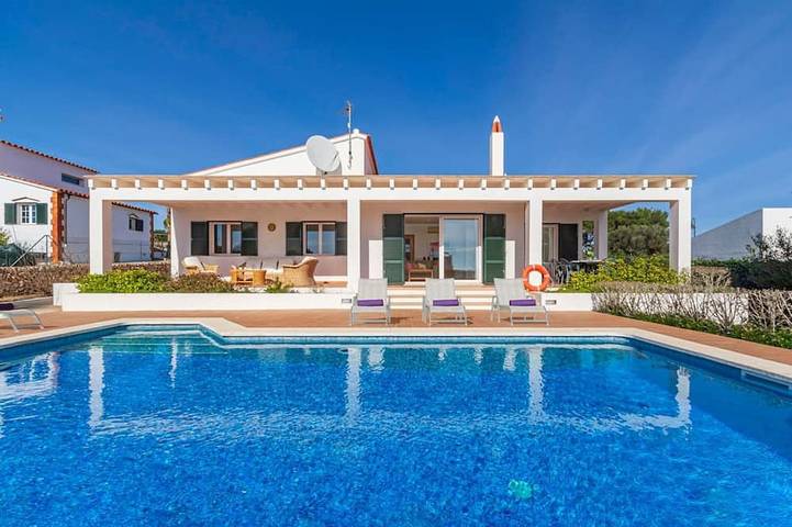 Villa für 6 Personen, mit Balkon - 1