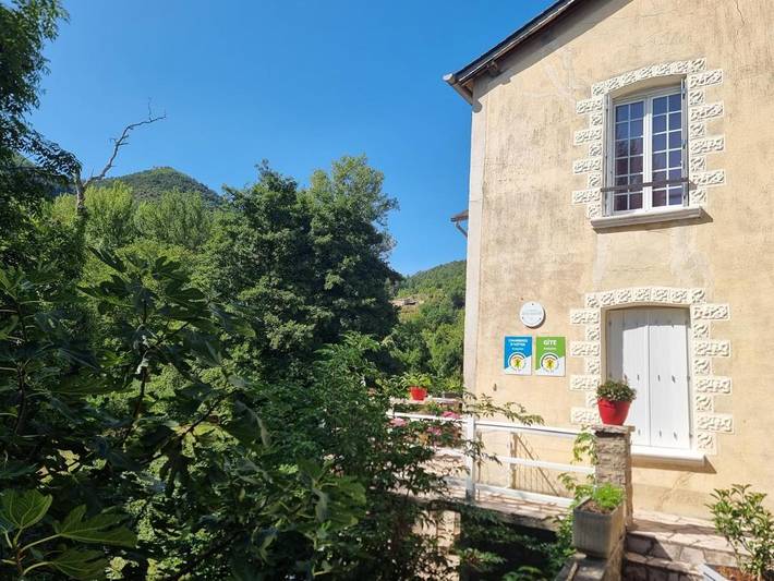 Location de vacances pour 4 personnes, avec terrasse et vue, animaux acceptés à Rivière-sur-Tarn - 4