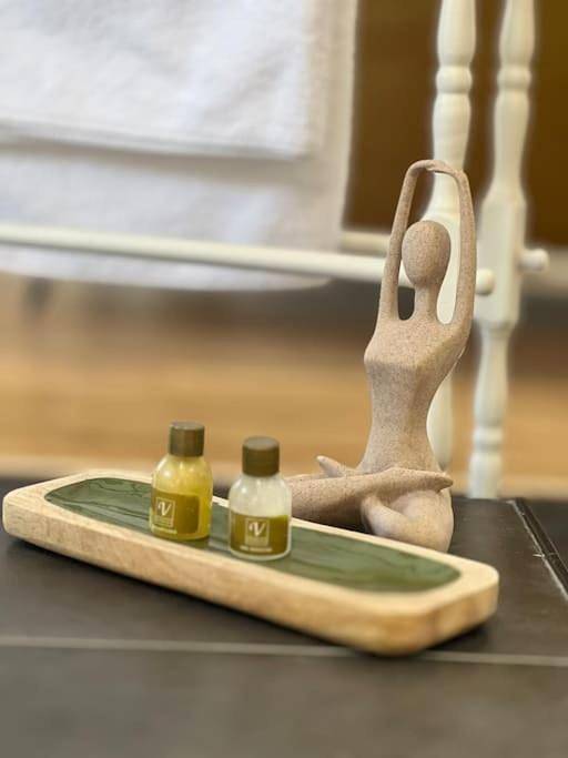 Gîte pour 2 personnes, avec vue, adapté aux familles à Montluçon - 4