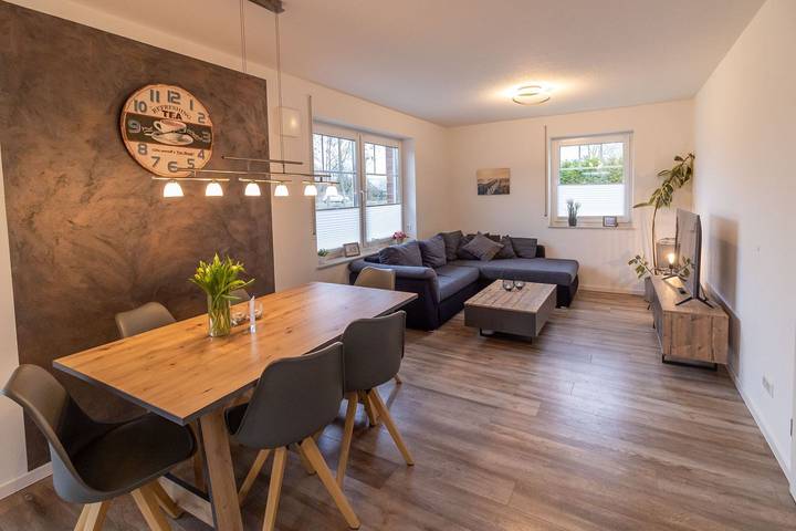 Ferienhaus für 6 Personen, mit Terrasse und Garten