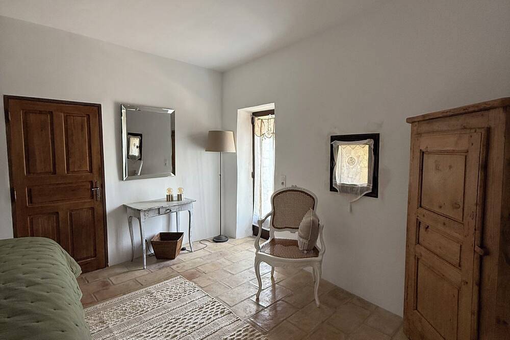 Lubéron - Schafstall aus dem 18. Jahrhundert - 360 ° Ansicht - Lavendelfelder in Viens, Regionaler Naturpark Luberon