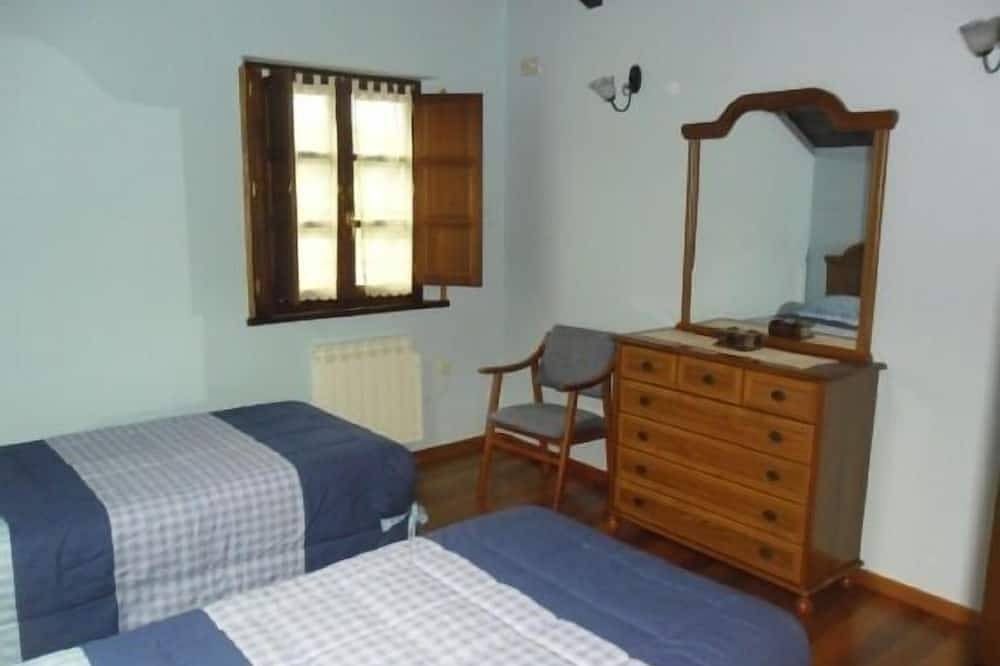 Apartamentos Castrovaselle para 5 personas in Tapia de Casariego, Costa Verde