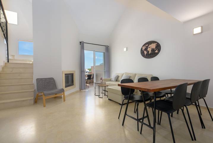 Ferienwohnung für 6 Personen, mit Terrasse und Ausblick sowie Pool in Manilva - 4