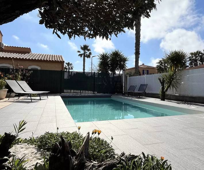 Chalet para 6 personas, con piscina - 1