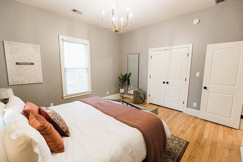 Welcome to “The Spot” - North Limestone/Downtown! in Lexington, Kentucky