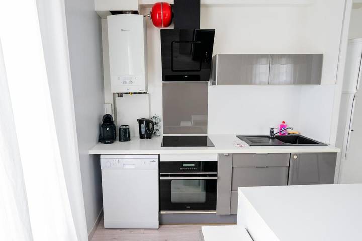 Gîte pour 6 personnes, avec jardin à Quincy-Voisins - 4