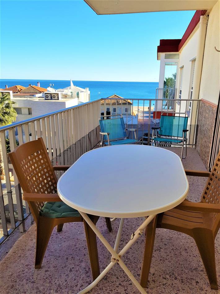 Location de vacances pour 6 personnes, avec balcon à Tavernes de la Valldigna