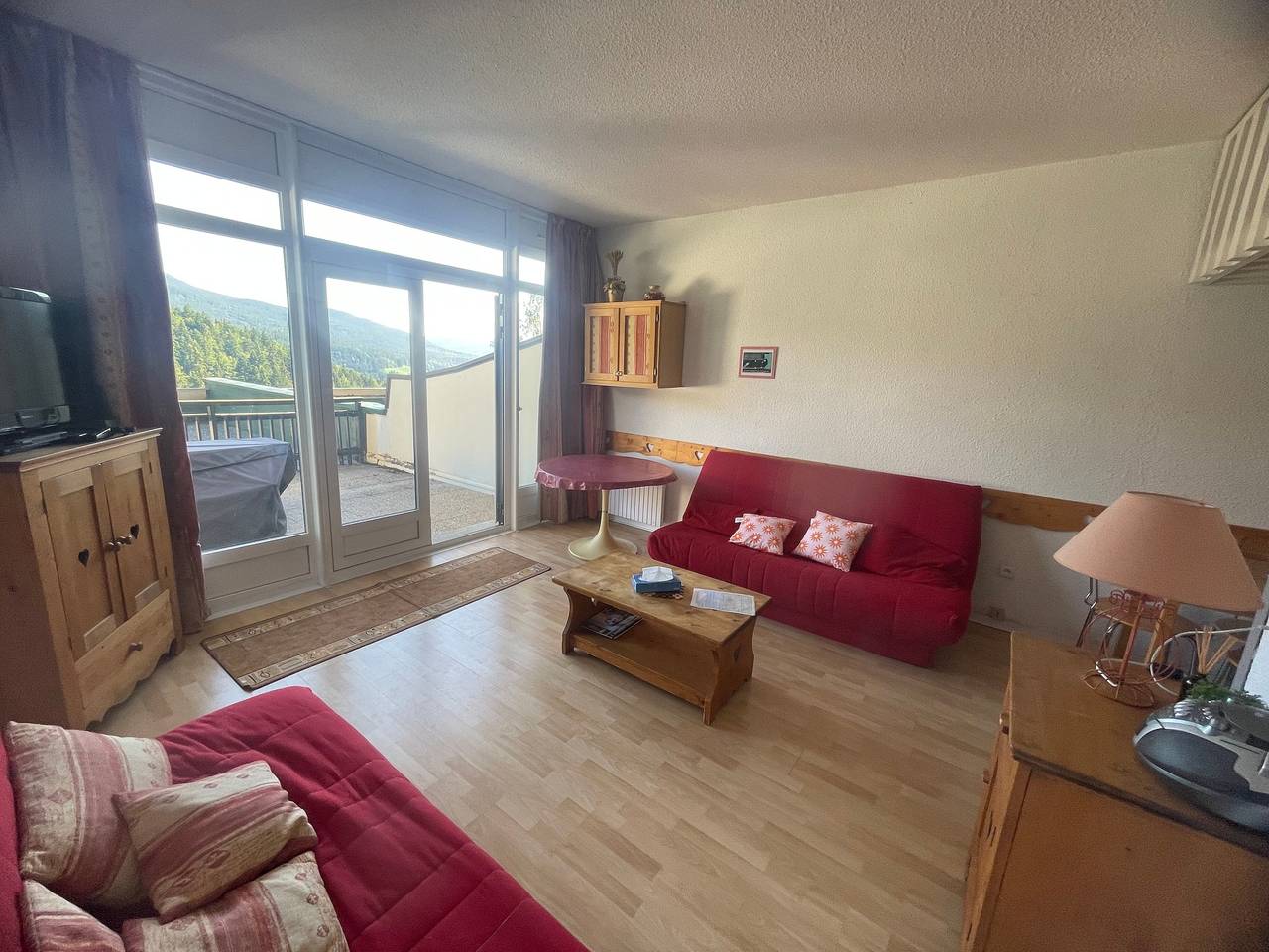 Appartement entier, Appartement superbe vue montagne aux pieds des piste avec grande terrasse privée in Villard-de-Lans, Parc naturel régional du Vercors