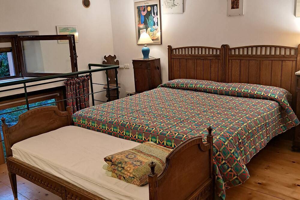 Entire apartment, La Foresteria, an oasis of tranquility in the medieval town of Spoleto in Spoleto, Perugia Province
