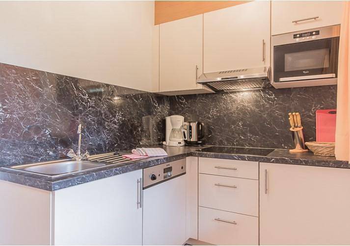 Ganze Ferienwohnung, Appartement "Alpenrose" in Längenfeld, Ötztal