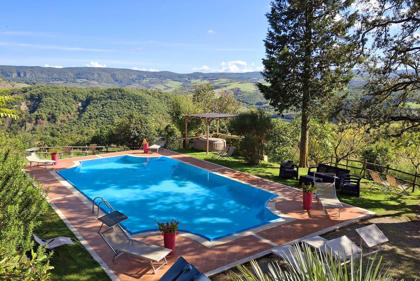 Villa per 28 persone con giardino in Radicofani, Val d’Orcia