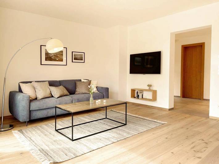 Ganze Ferienwohnung, Ferienwohnung h9 Tal mit Privatsauna und Bergblick in Garmisch-Partenkirchen, Bayerische Alpen