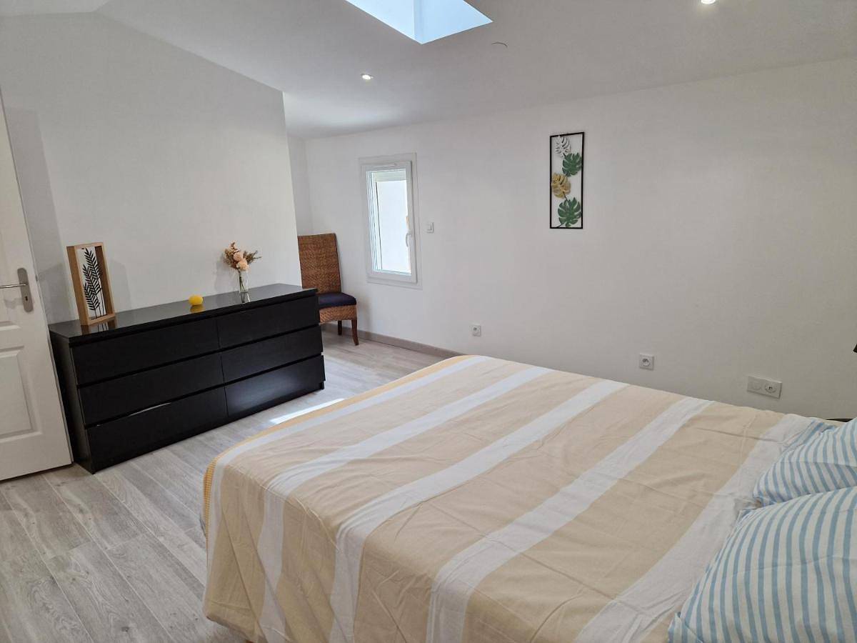 Appartement entier, Maison de village en Provence in Sainte-Tulle, Parc naturel régional du Luberon