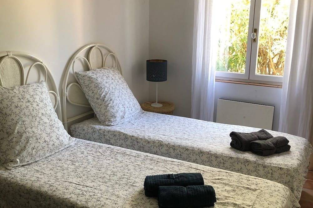 Hauptvilla 4 Schlafzimmer + Schuppen 2 Schlafzimmer, 600m Strand, Pool in Saint-Tropez, Mittelmeerküste (Frankreich)