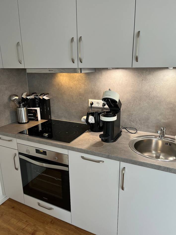 Hel studio-lejlighed, Studio Apartment ' In der Stadt und Natur' with Wi-Fi in Calw, Nord Sortskoven