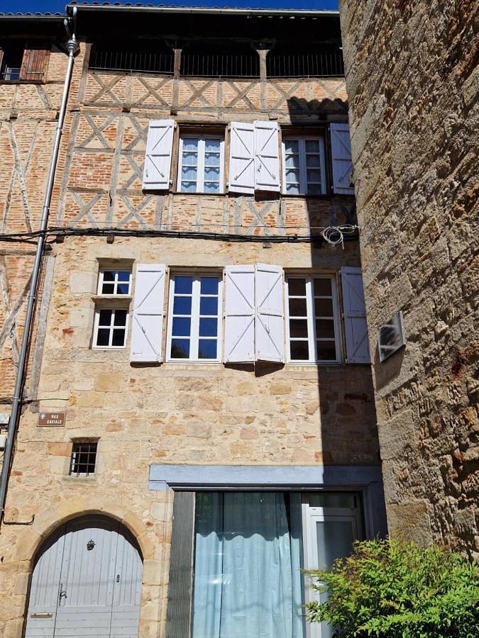 Location de vacances pour 4 personnes, avec balcon dans Office de Tourisme du Pays de Figeac - 3
