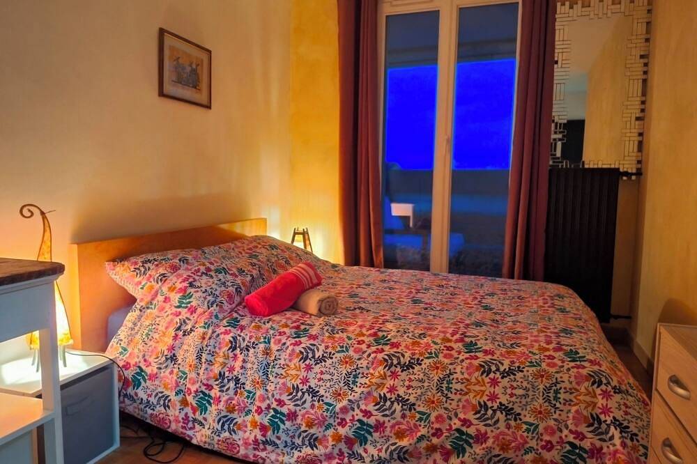 Hel lejlighed, Le Genève-Parking Garage & Balcony-air-conditioned in Ornex, Gex