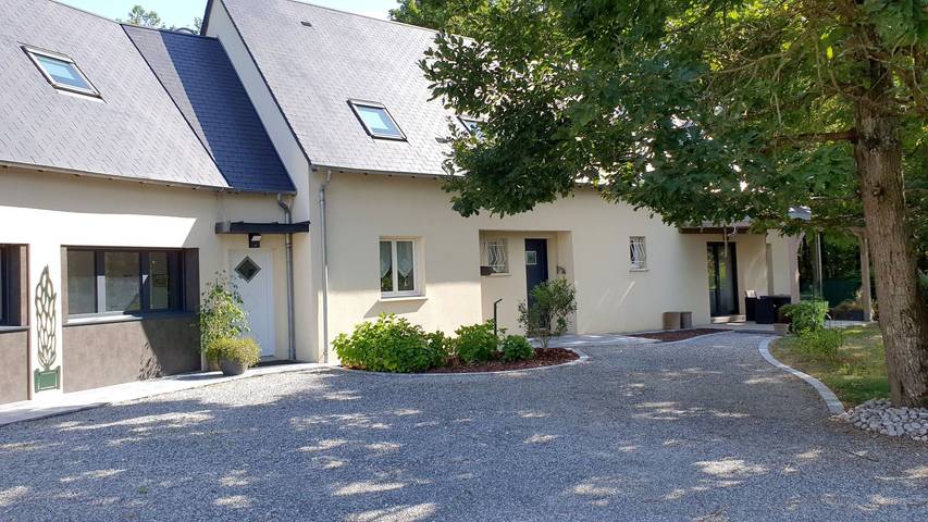 Chambre d’hôte pour 3 personnes, avec jardin ainsi que jacuzzi et terrasse en Indre-et-Loire - 3
