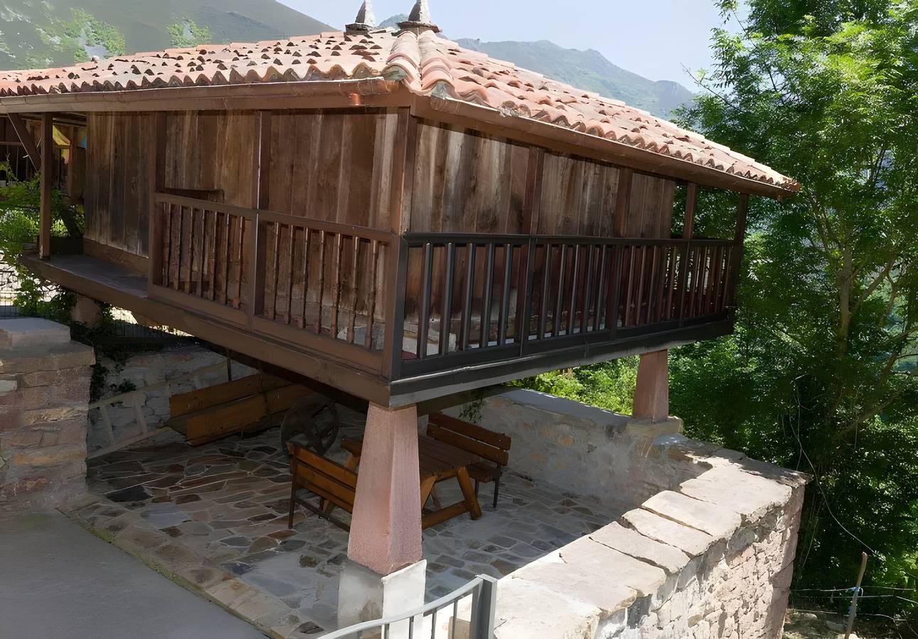 Studio 'La Panera D'Abaxo' mit Bergblick in Somiedo, Cordillera Cantábrica