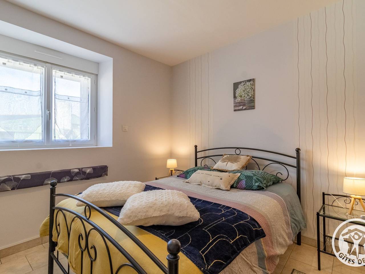 Gîte cosy avec spa privatif, terrasse et parking, au cœur des vignobles du Layon, idéal pour couples. in Lys-Haut-Layon, Vallée de la Loire