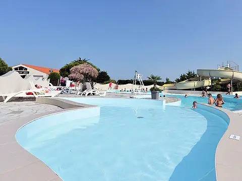 Mobil home pour 4 personnes dans Plage De La Paree Du Jonc - 2