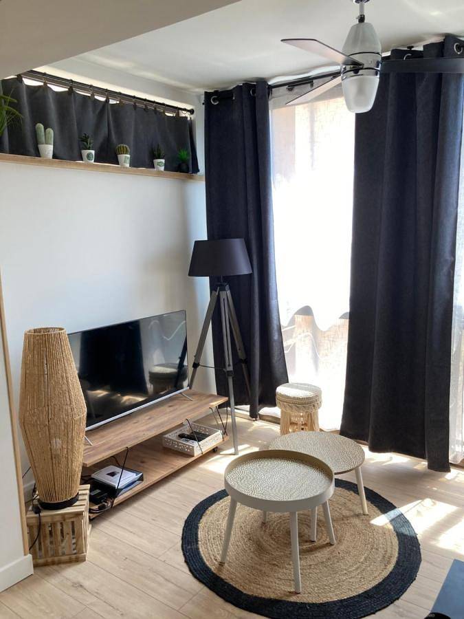 Appartement entier, Family Studio in Mougins, Côte méditerranéenne (France)