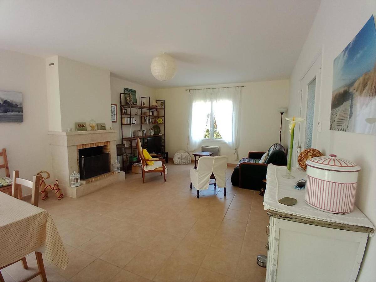 Three-Bedroom House in Dragey-Ronthon, Baie du Mont-Saint-Michel