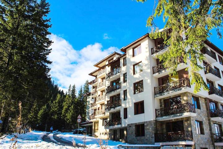 Apartahotel para 3 personas, con terraza y vistas, Se admiten mascotas en Bulgaria