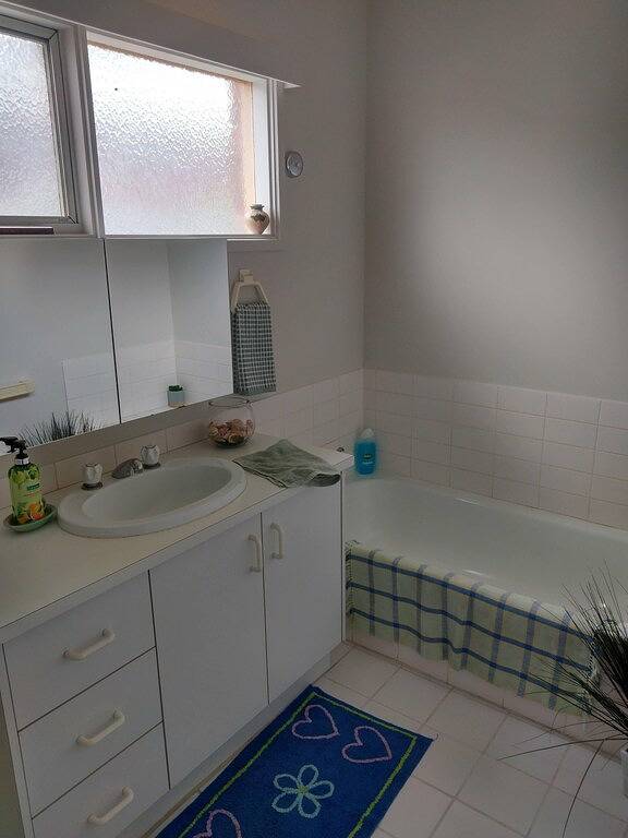 Holiday home for 6 people, with garden and balcony in Melbourne