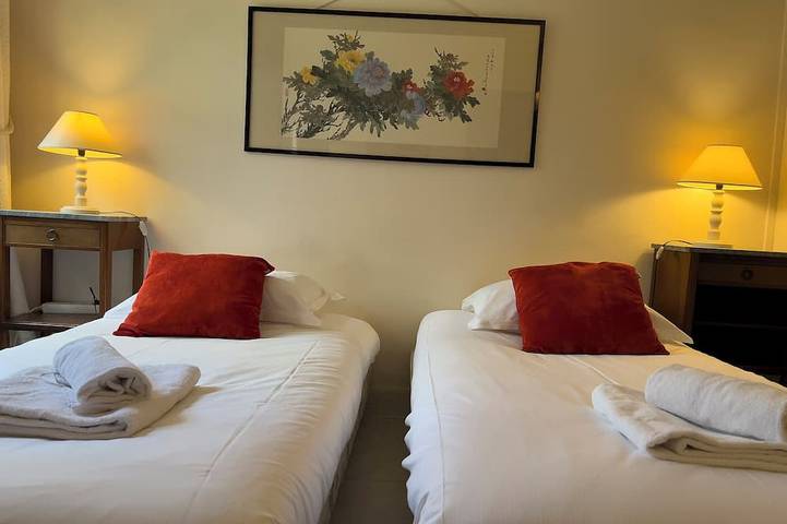 Location de vacances pour 8 personnes, avec jardin à Le Tignet - 2