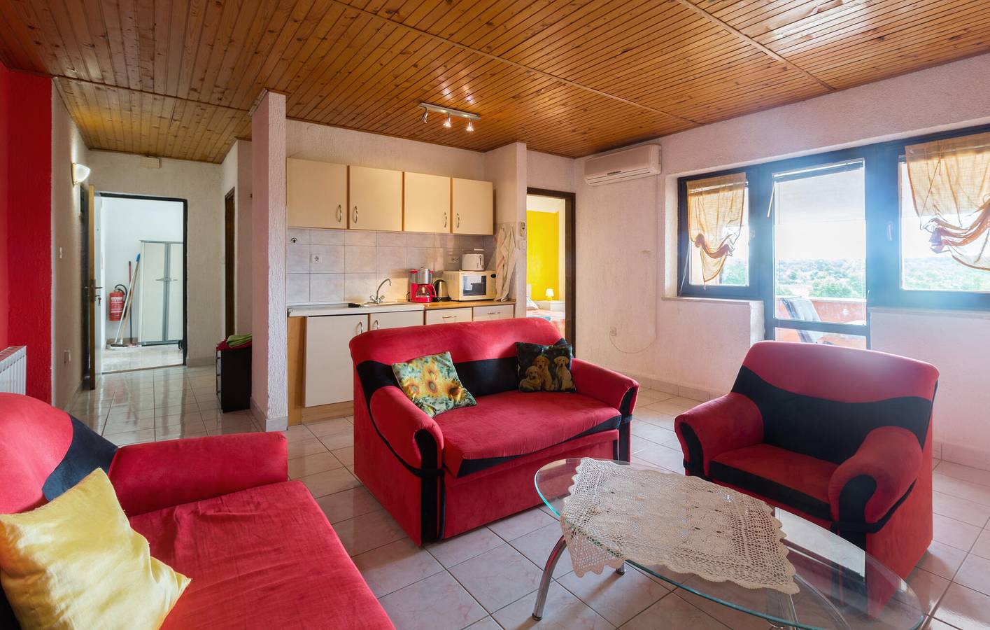 Ganze Ferienwohnung, Ferienwohnung für 4 Personen mit Terrasse in Zbandaj, Porec und Umgebung
