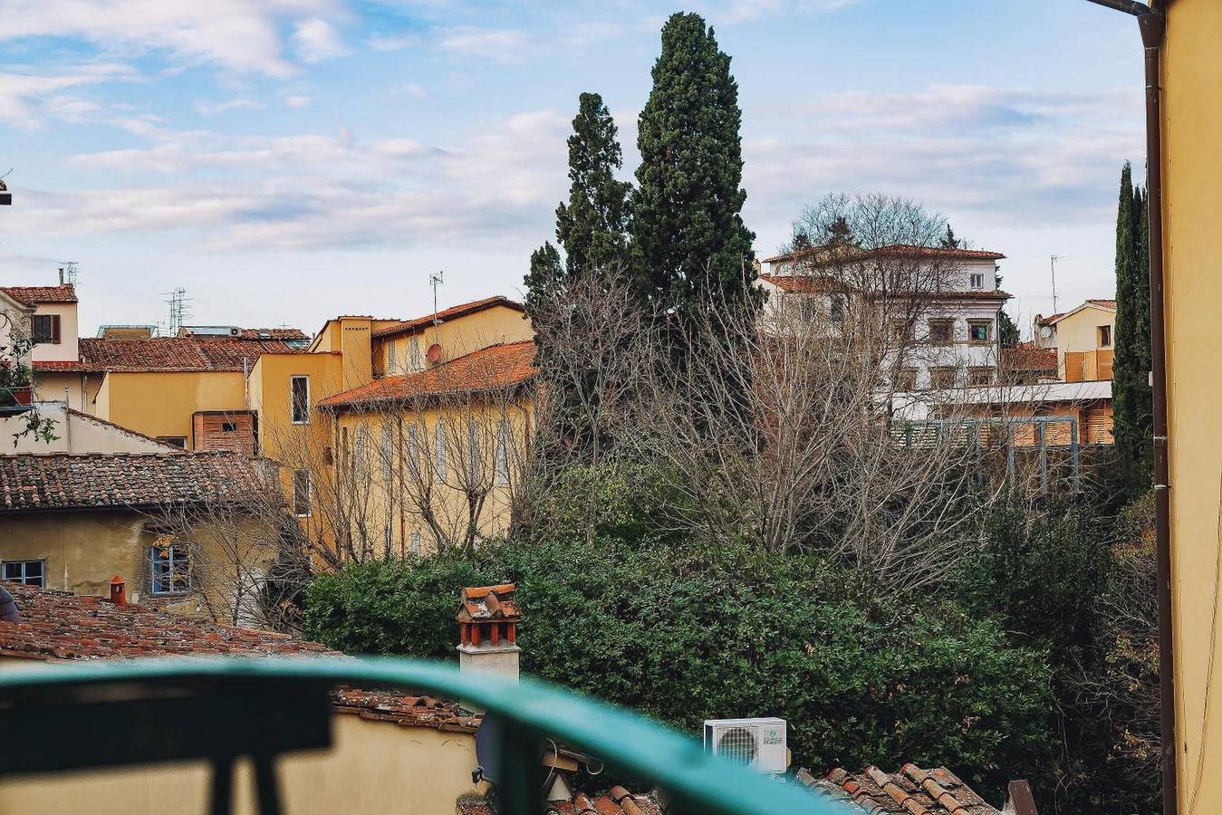 Hel lägenhet, Apartment 'Borgo Pinti 49' with Private Terrace, Wi-Fi and Air Conditioning in Florence City Centre, Florens