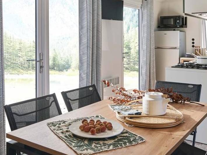 Mobil home pour 6 personnes, avec terrasse et piscine à Vairé - 3