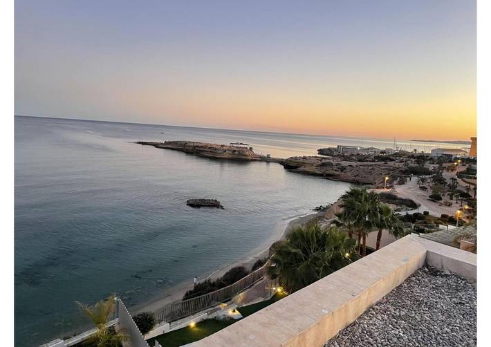 Villa pour 10 personnes, avec jacuzzi ainsi que piscine et jardin à El Campello - 2