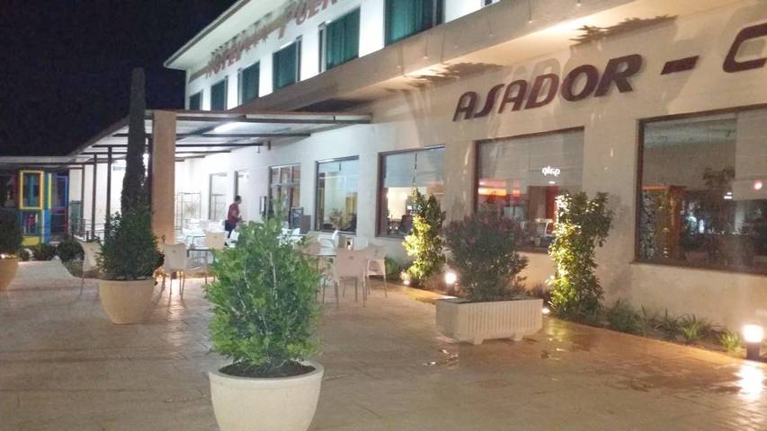 Hôtel pour 3 personnes, avec vue et jardin à Llíria - 2